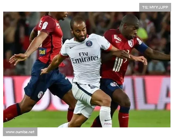 小卢卡斯在巴黎圣日耳曼屡屡失宠背后的竞争与战术原因分析