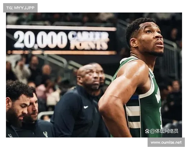 揭秘字母哥的国籍身份与篮球生涯之路从希腊到NBA的辉煌历程