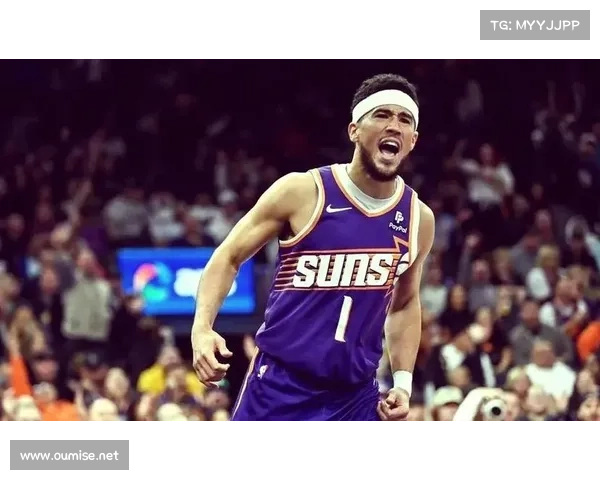 德文·布克职业生涯初期展现强烈竞争意识与超凡篮球天赋